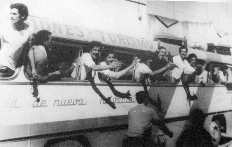 Jugadores maragatos en la llegada a San José de Mayo (Foto: Colección Pública)