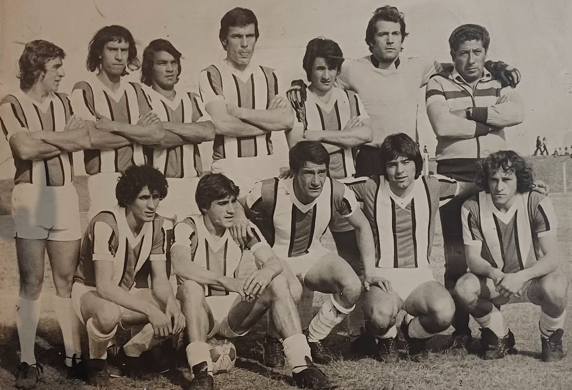 Salto con un equipo que hizo gran historia y quedó grabado en la memoria del interior. (Foto: archivo OFI).